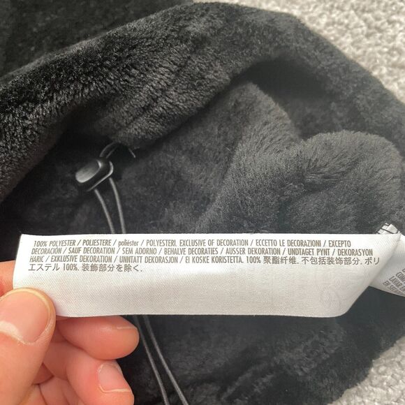 Disney Soft Plush Sequin Mickey Mouse Cropped Jacket Womens 2L Black 1/4 Zip - Picture 4 of 13